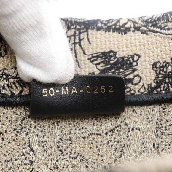 CHRISTIAN DIOR Book Tote Medium Bag Toile de Jouy Embroidery Canvas Beige/Black - Picture 8 of 8